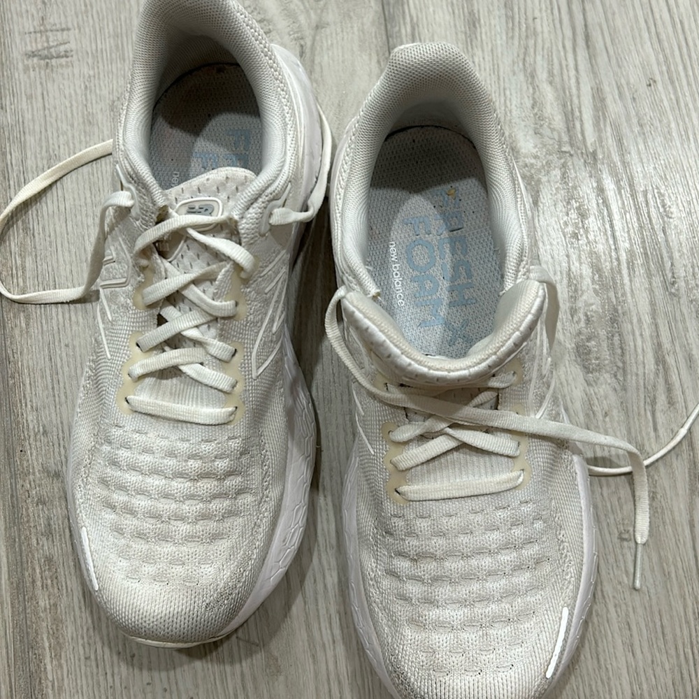 New Balance Fresh Foam  white  Sneakers 8.5
